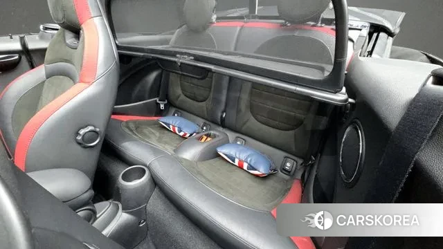 Mini Cooper S Convertible 2019 Черный из Кореи, фото 3