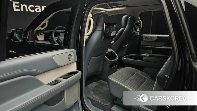 Lincoln Navigator 4th generation 2022 Черный из Кореи, фото 3