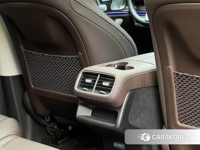 Mercedes-Benz GLE 2023 Черный из Китая, фото 3