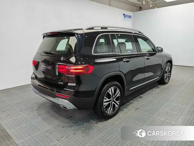 Mercedes-Benz GLB 2025 Черный из Китая, фото 3