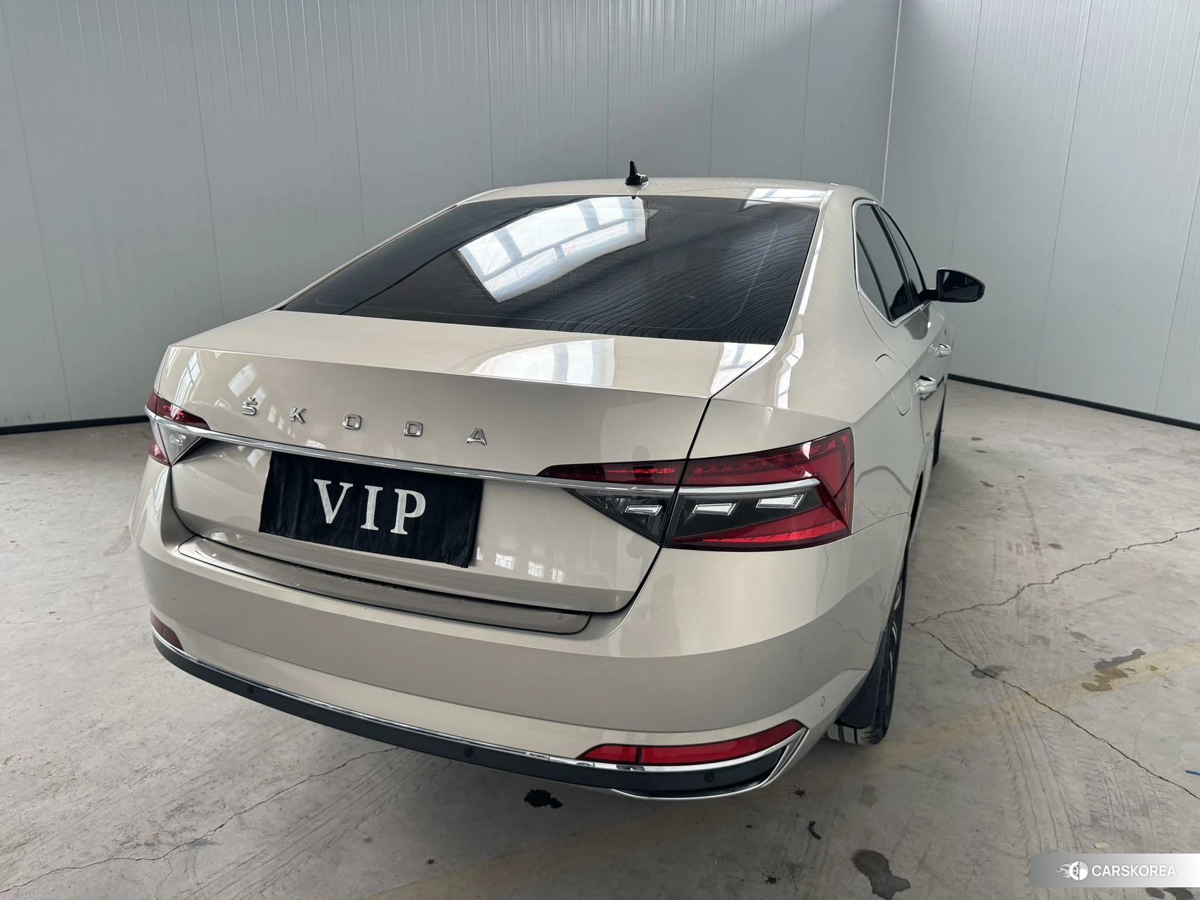 Skoda Superb 2022 Желтый из Китая, фото 3