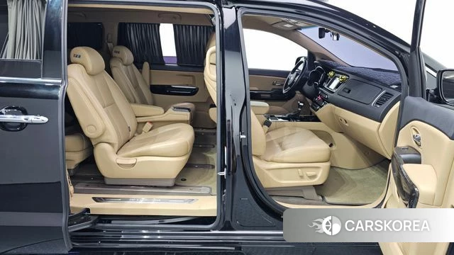 Kia The New Carnival 2019 Черный из Кореи, фото 3