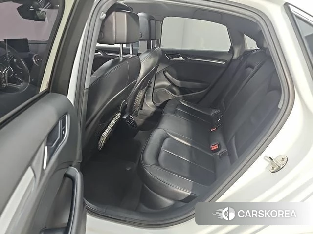 Audi New A3 2018 Белый из Кореи, фото 3