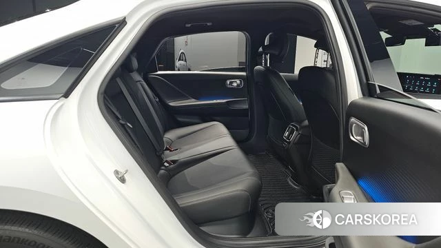 Hyundai Ionic 6 2025 Белый из Кореи, фото 3