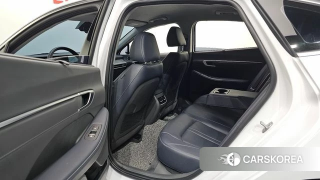 Hyundai Sonata D Edge (DN8) 2023 Белый из Кореи, фото 3