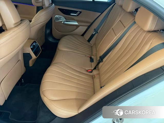 Mercedes-Benz E-Class W214 2026 Белый из Кореи, фото 3