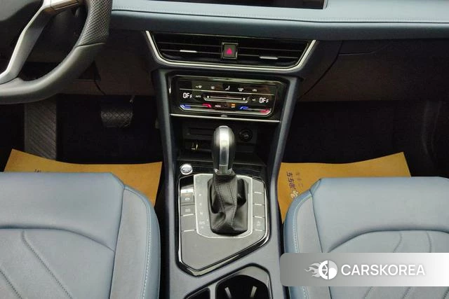Volkswagen Tharu 2025 Темно-серый из Китая, фото 3