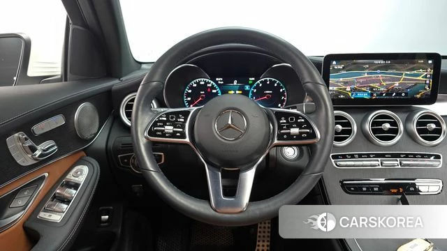 Mercedes-Benz GLC-Class X253 2023 Белый из Кореи, фото 3