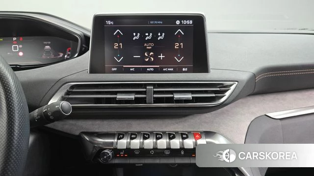 Peugeot 5008 second generation 2021 Серый из Кореи, фото 3