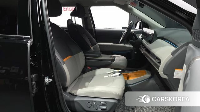 Kia EV3 2024 Черный из Кореи, фото 3
