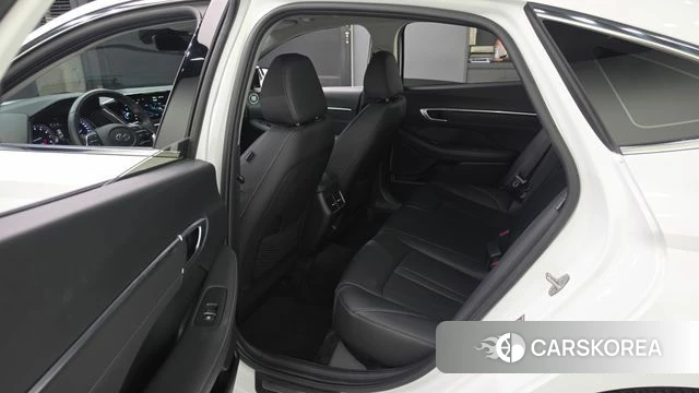 Hyundai Sonata (DN8) 2023 Белый из Кореи, фото 3
