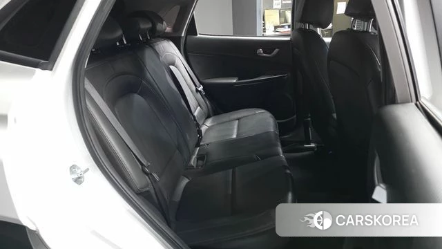 Hyundai The New Kona 2021 Белый из Кореи, фото 3