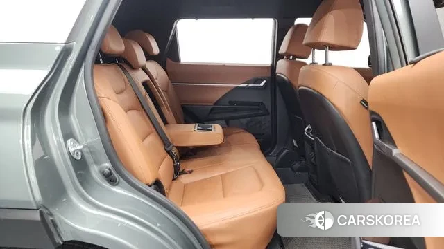 Ssangyong Torres 2023 Светло-зеленый из Кореи, фото 3