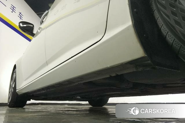 Nissan Altima 2021 Белый из Китая, фото 3