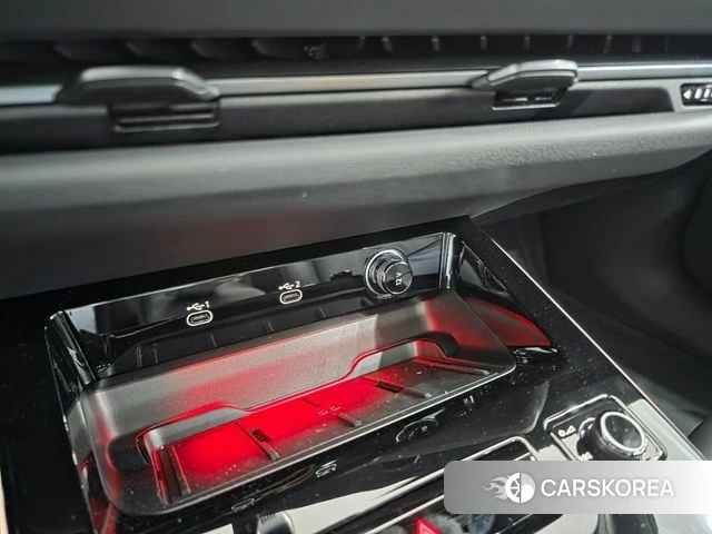 Audi A6 (C9) 2026 Черный из Кореи, фото 3