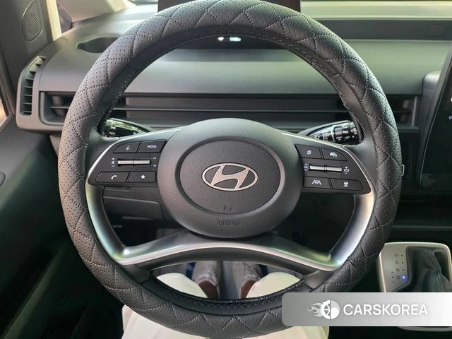 Hyundai Staria 2024 Серебряный из Кореи, фото 3