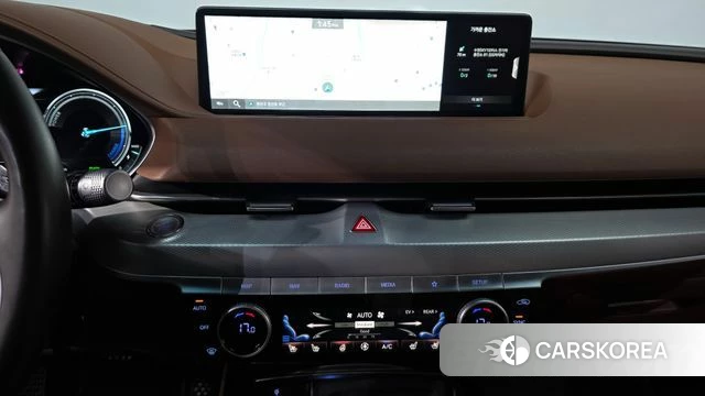 Genesis Electrified G80 (RG3) 2021 Белый из Кореи, фото 3
