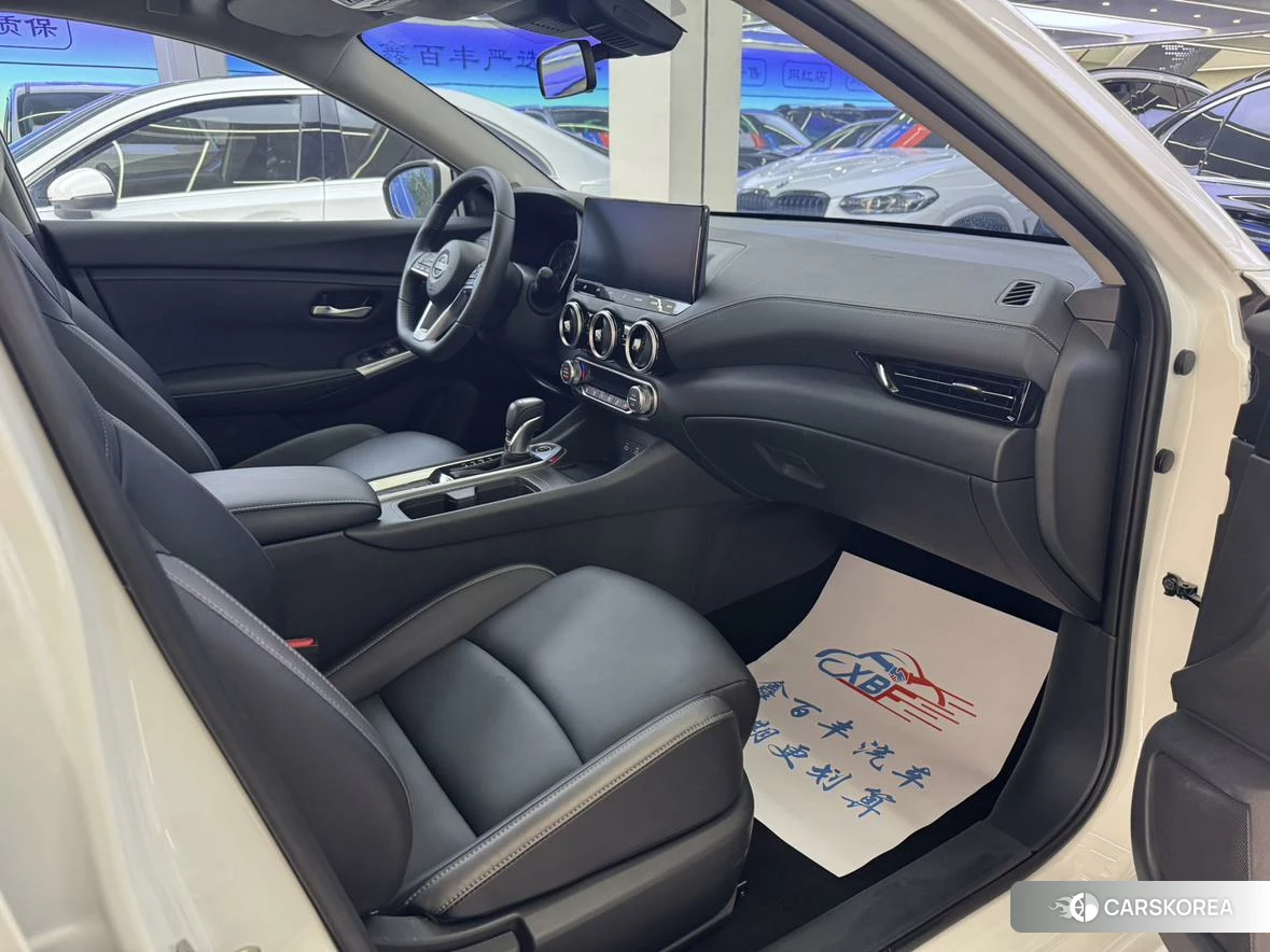 Nissan Sylphy 2023 Белый из Китая, фото 3