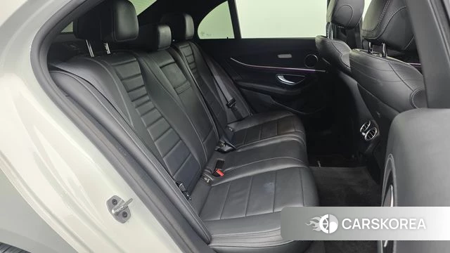 Mercedes-Benz E-Class W213 2020 Белый из Кореи, фото 3