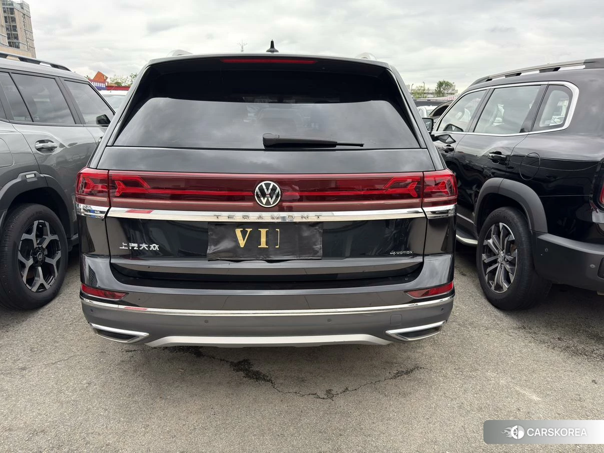 Volkswagen Teramont 2021 Черный из Китая, фото 3