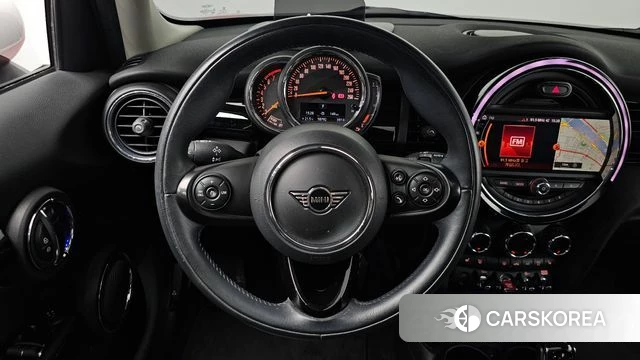 Mini Cooper 2020 Красный из Кореи, фото 3