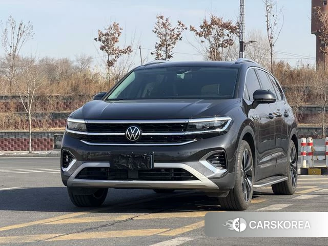 Volkswagen Talagon 2025 Черный из Китая, фото 3