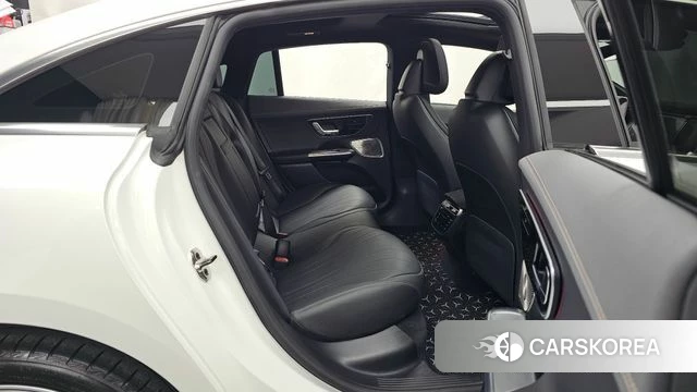Mercedes-Benz EQE V295 2023 Белый из Кореи, фото 3