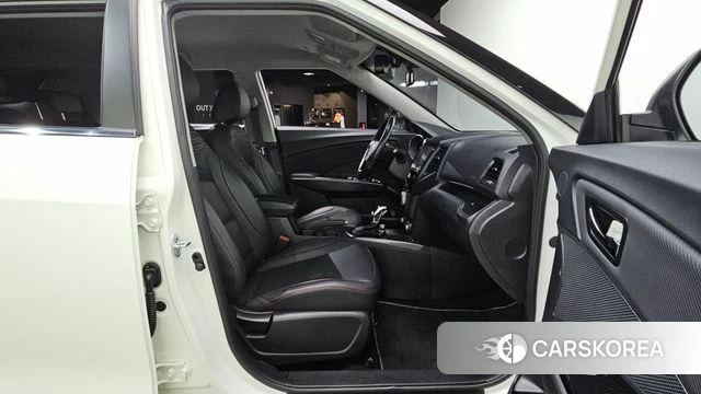 Ssangyong Tivoli Air 2018 Белый из Кореи, фото 3