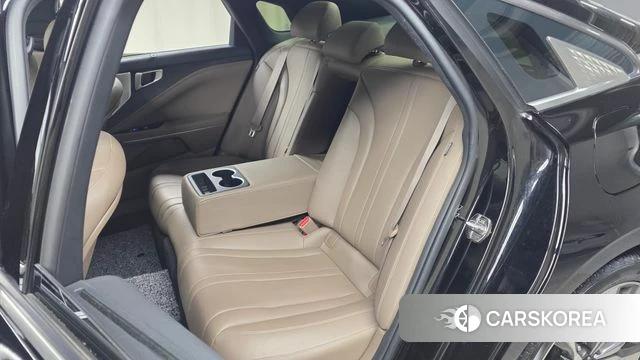 Kia K8 2022 Черный из Кореи, фото 3