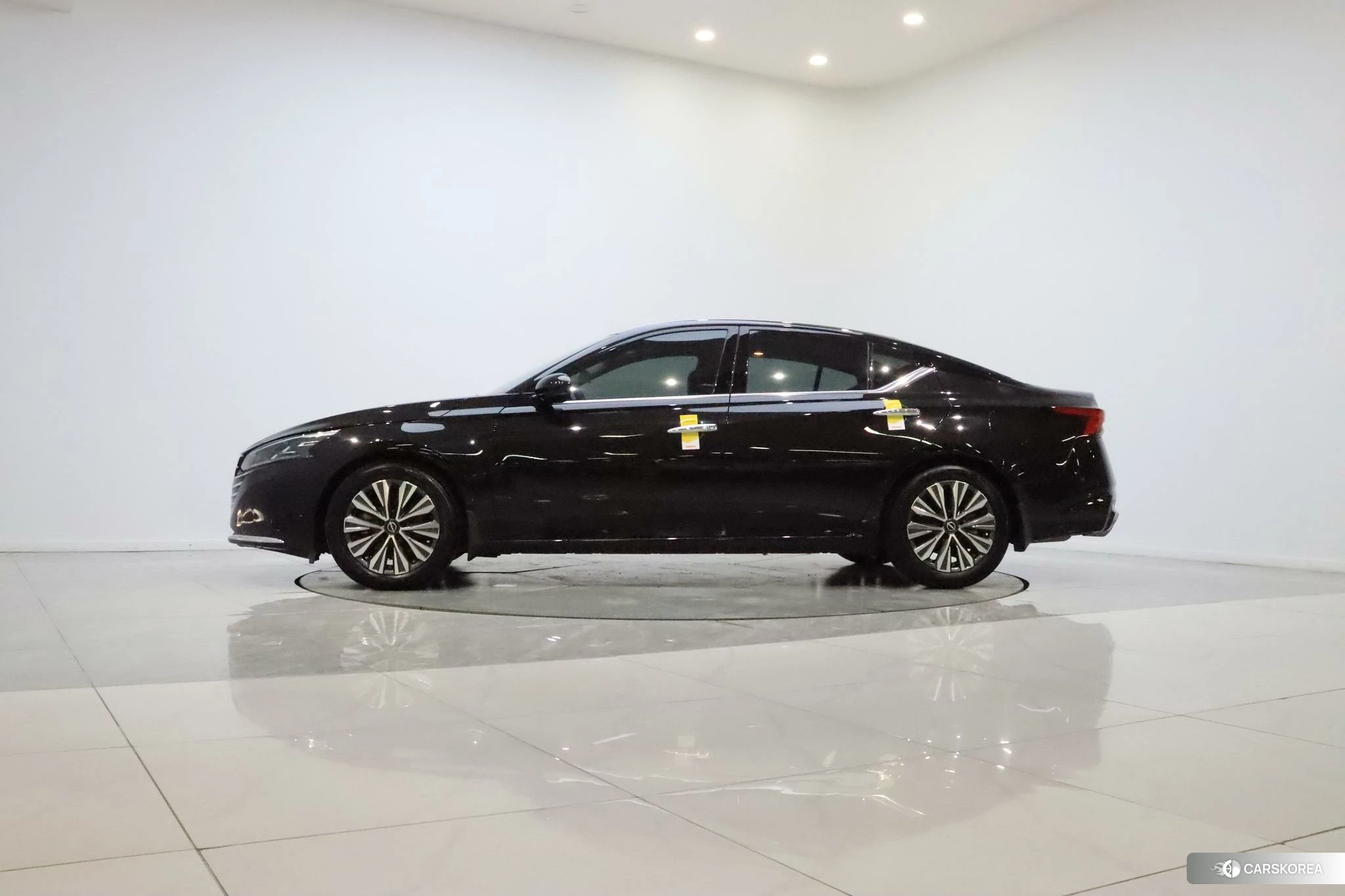 Nissan Altima 2022 Черный из Китая, фото 3