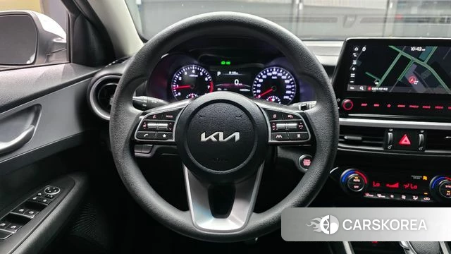 Kia The New K3 2nd generation 2022 Белый из Кореи, фото 3