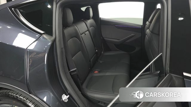 Tesla Model Y 2026 Серый из Кореи, фото 3