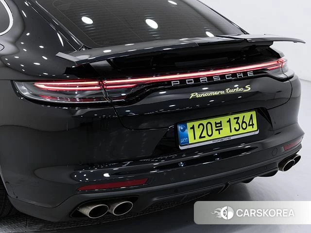 Porsche Panamera (971) 2023 Черный из Кореи, фото 3