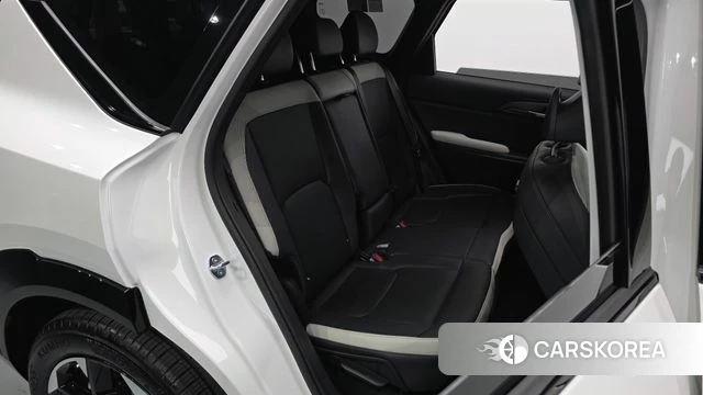 Kia EV5 2026 Белый из Кореи, фото 3