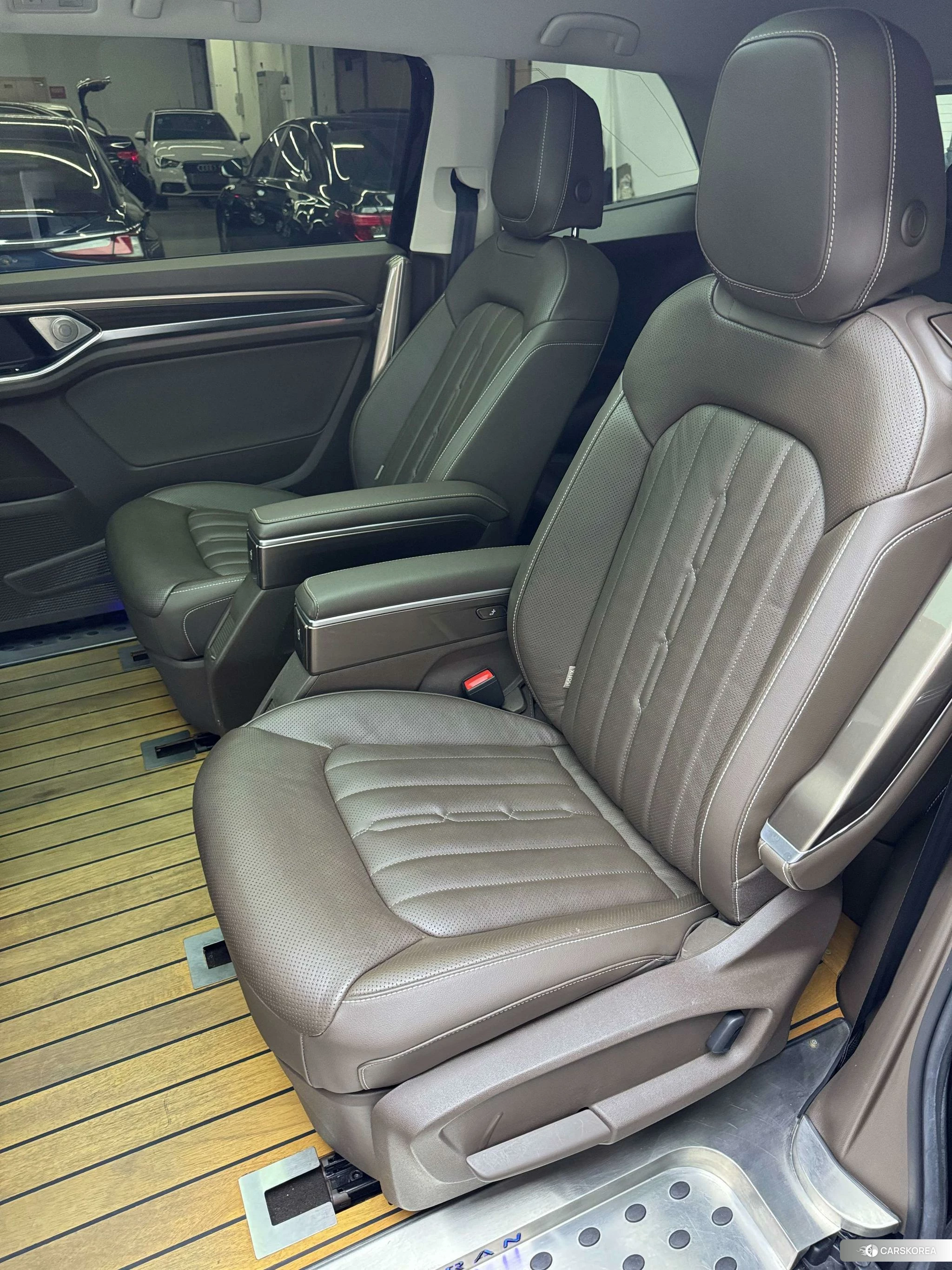 Volkswagen Viloran 2020 Черный из Китая, фото 3