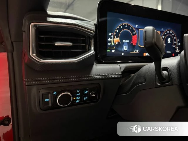 Ford Mustang 7th Generation 2024 Красный из Кореи, фото 3