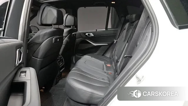 BMW X5 (G05) 2024 Белый из Кореи, фото 3