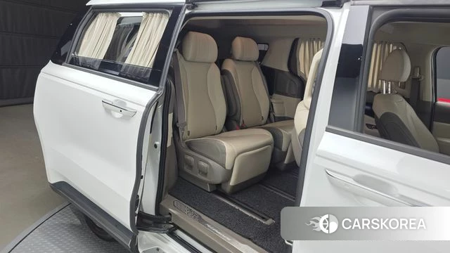 Kia Carnival 4th generation 2022 Белый из Кореи, фото 3