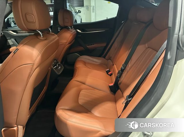 Maserati Ghibli id 4462892 из Кореи 3