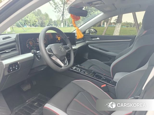 Volkswagen Lamando 2025 Белый из Китая, фото 3