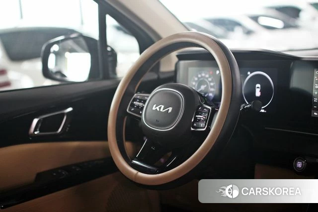 Kia Carnival 4th generation 2023 Черный из Кореи, фото 3