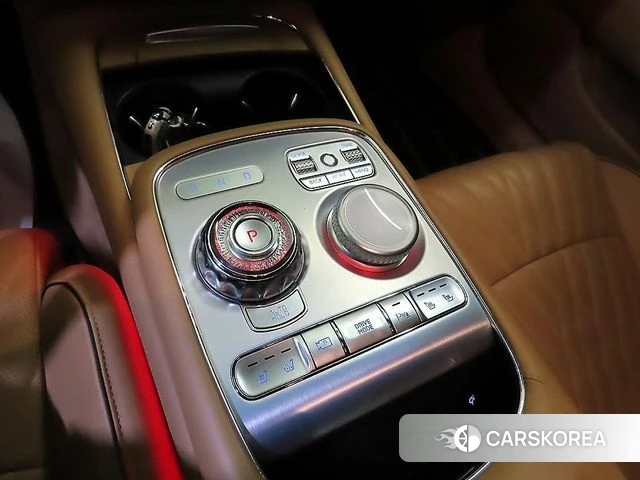 Genesis G90 (RS4) 2023 Белый из Кореи, фото 3