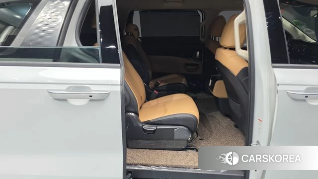 Kia Carnival 4th generation 2023 Белый из Кореи, фото 3