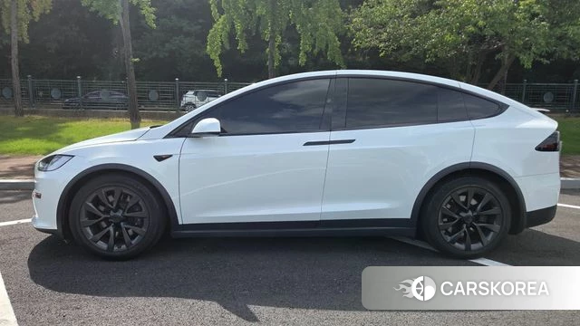 Tesla Model X 2023 Белый из Кореи, фото 3