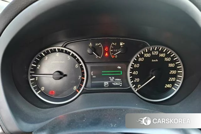 Nissan Sylphy 2021 Белый из Китая, фото 3