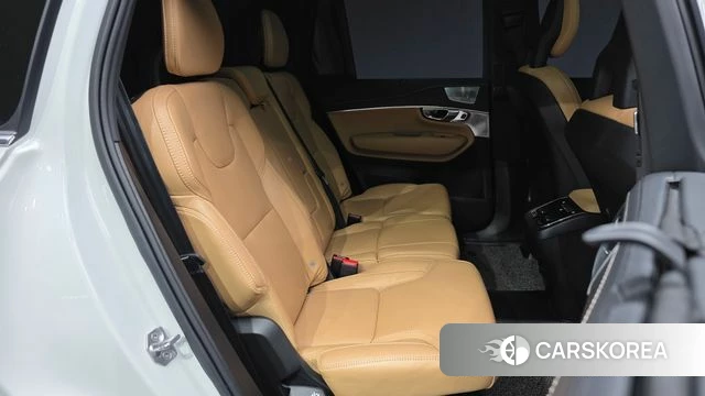 Volvo XC90 second Generation 2021 Белый из Кореи, фото 3
