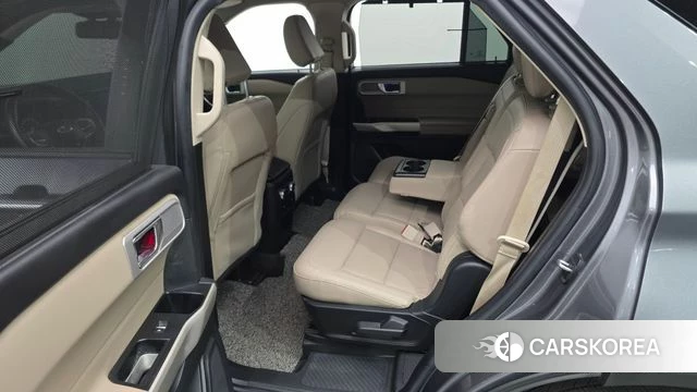 Ford Explorer 6th Generation 2021 Черный из Кореи, фото 3