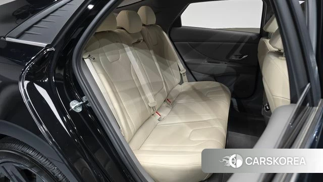 Hyundai Avante (CN7) 2023 Черный из Кореи, фото 3