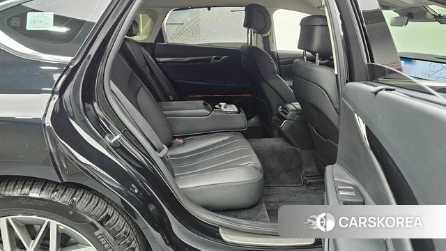 Genesis G80 (RG3) 2025 Черный из Кореи, фото 3
