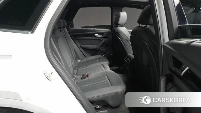 Audi Q5 (FY) 2021 Белый из Кореи, фото 3